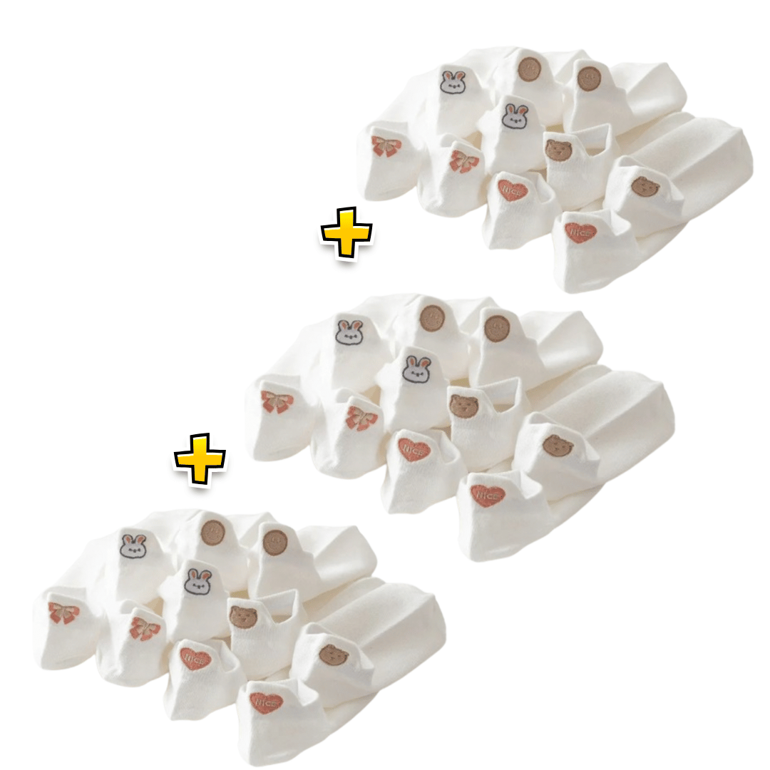 Meias Brancas Fofas Bordadas - 5 pares