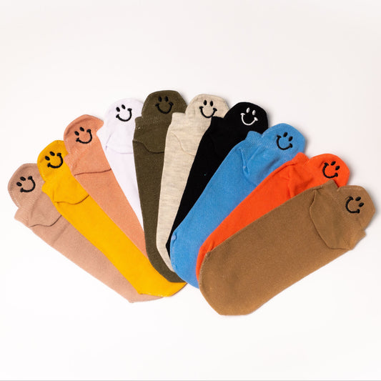 Meias Sorrisos Coloridas Bordadas- 10 pares