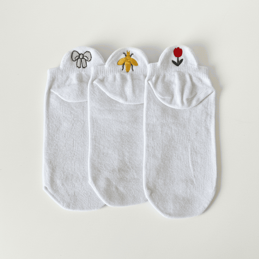 Meias Casual Branca Bordadas - 3 pares